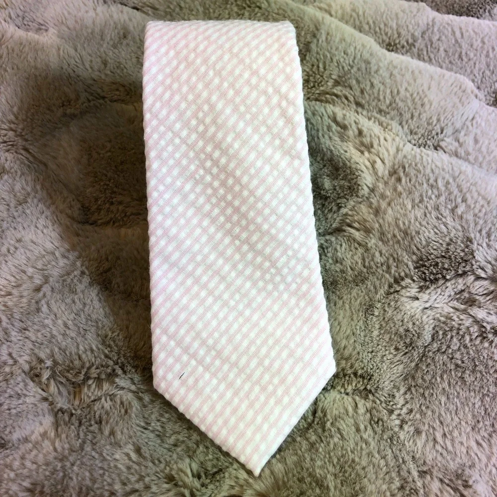 NWOT Boys Pink & White Seer Sucker Tie‎ Class Club Gold Label. Spring/Easter